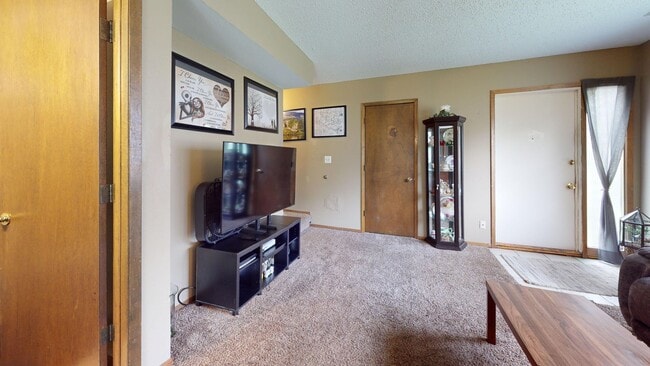 Photo - Attached Garage - Spacious 2 bedrooms