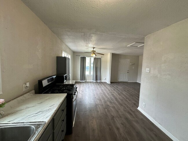 Photo - 2-BEDROOM HOME IN PROSPECT HILL