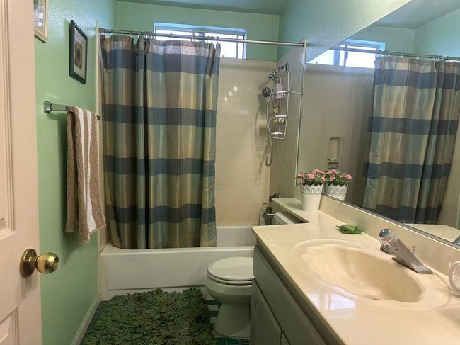 Photo - 4146 Rowland Ave