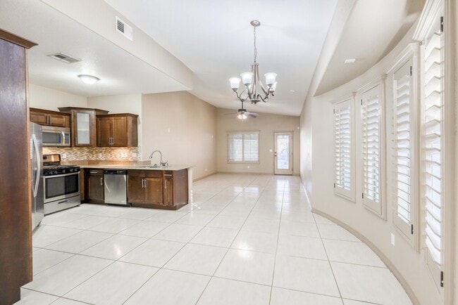 Photo - Beautiful 3 bed-2 baths home in 79911