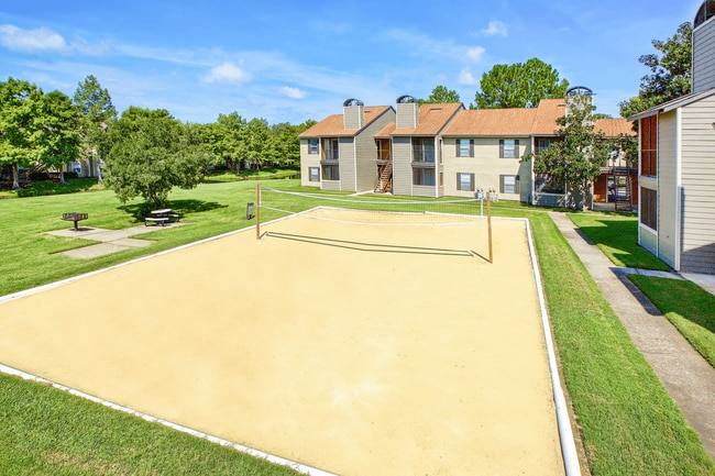 Bentley Green Apartment Homes