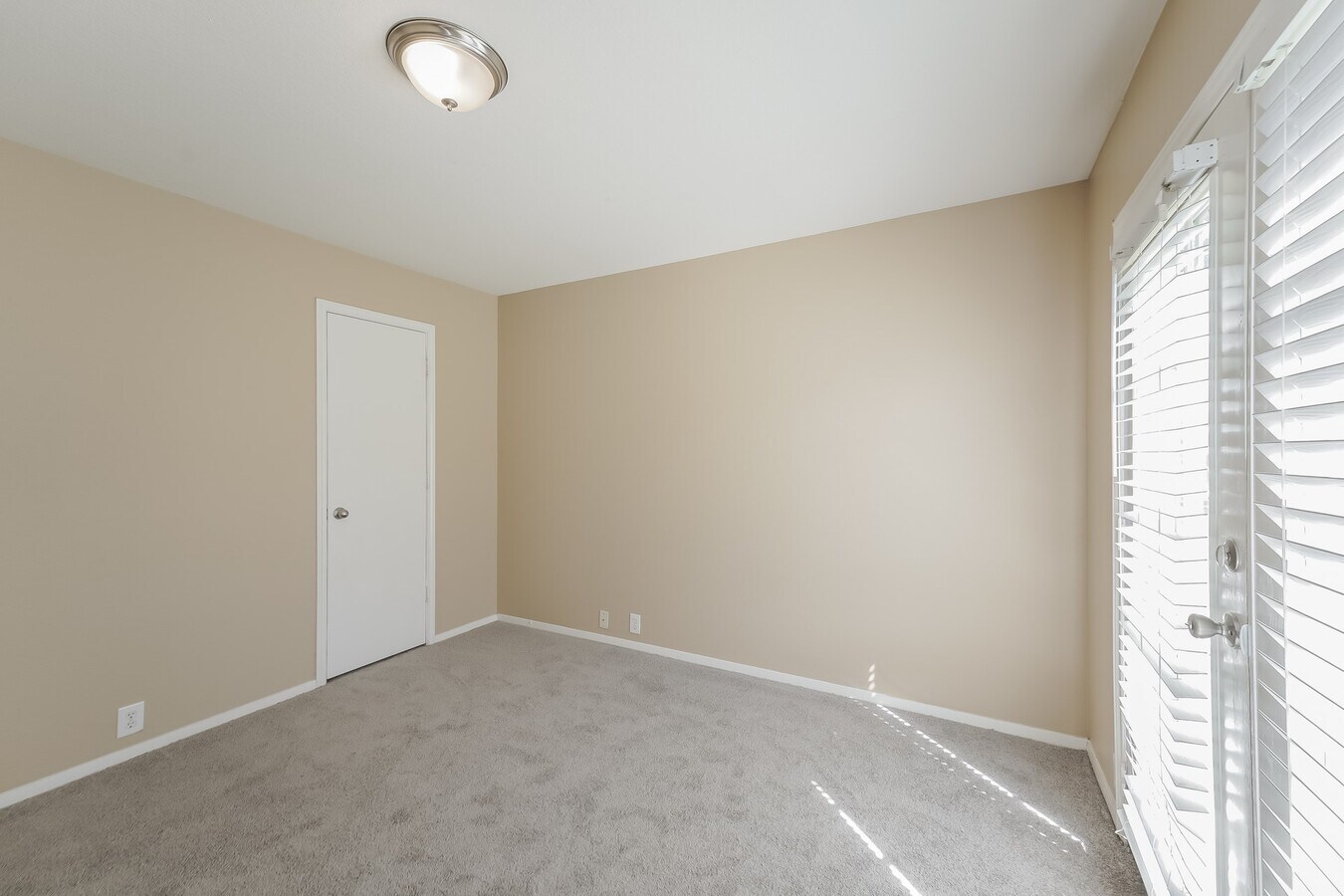 Photo - 3235 Dartmouth Field Ln