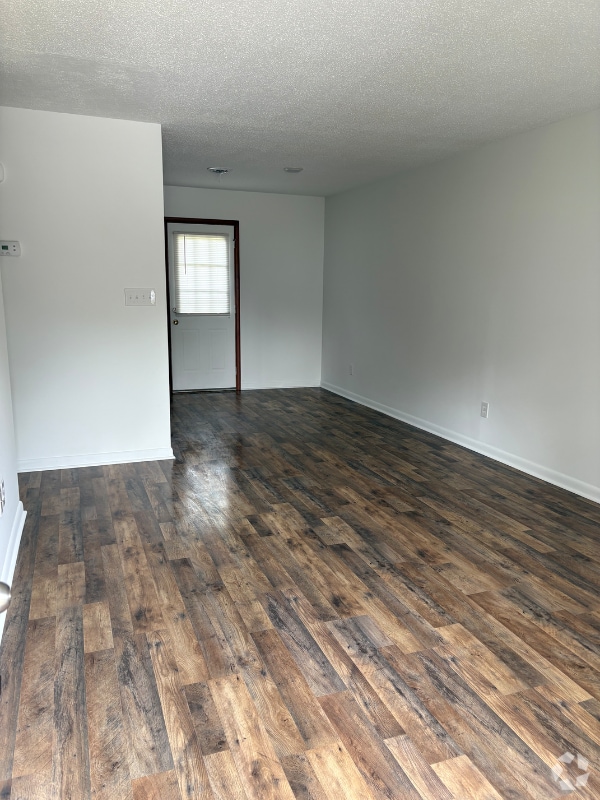 Building Photo - 620 Patterson St Rental