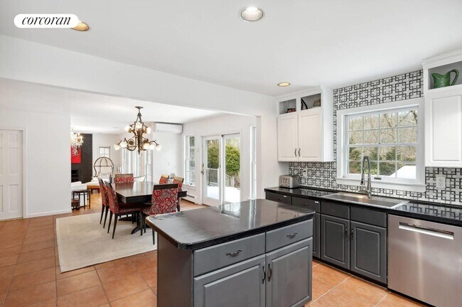 Photo - 73 Glenview Dr