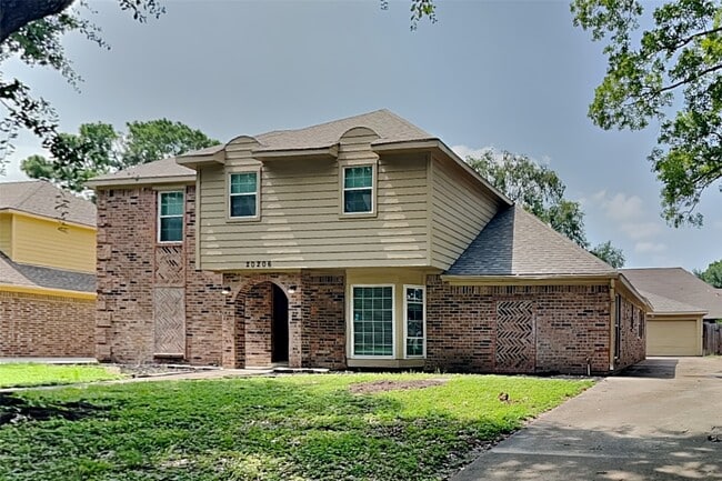 Building Photo - 20206 Monkswood Dr