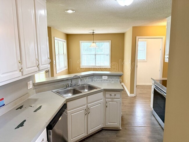Photo - 545 Plantation Cove
