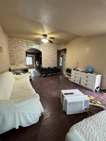 Photo - 2717 Avenue I