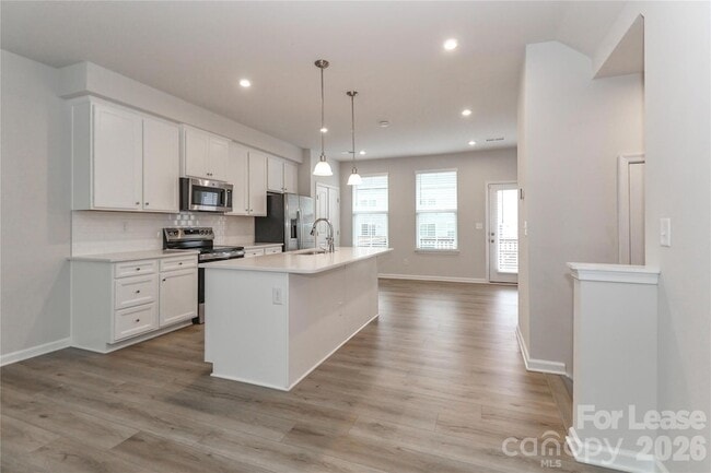 Photo - 5038 Springarn Ct