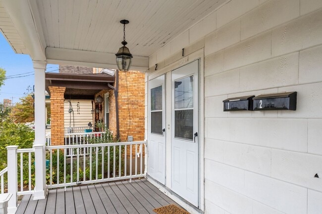 Photo - 2607 Robertson Ave Unit RUN- #2 ROBERTSON 2607