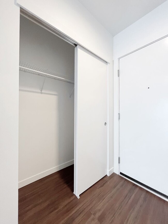 Photo - Spur Apartments