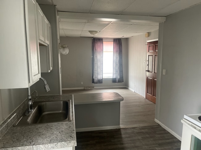 Building Photo - 901 W Beardsley Ave Rental