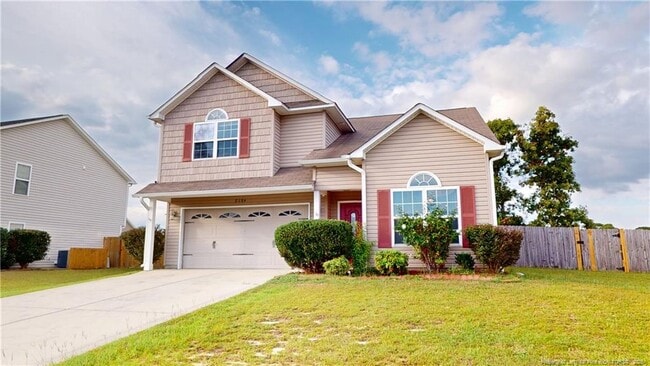 Building Photo - 2104 St Nicholas Dr