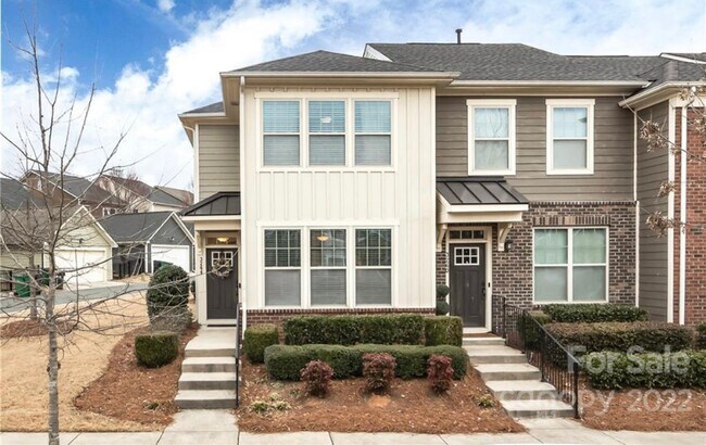 Photo - 3264 Bending Birch Plz