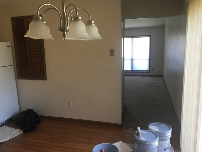 Kitchen - 613 Pepper Ridge Ct Unit 613