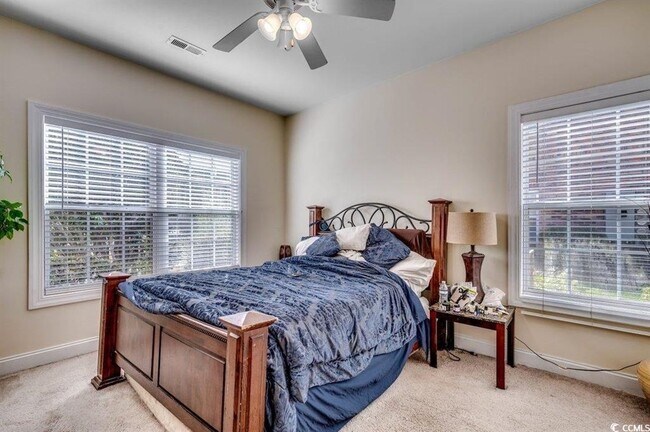 Photo - 2041 Silvercrest Dr