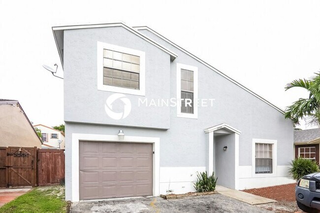 Photo - 3 Bedroom Pet-Friendly Home in Hialeah, FL...