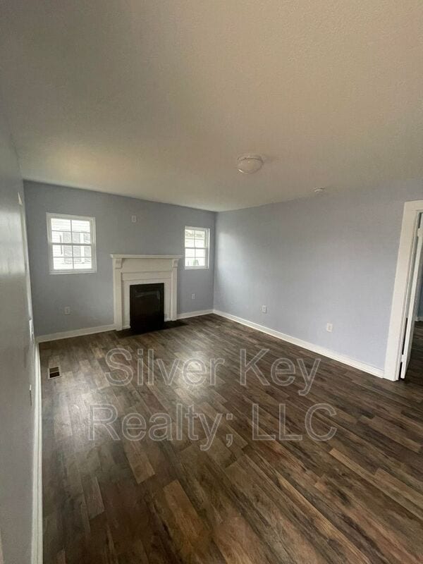 Photo - 920 E Madison Ave