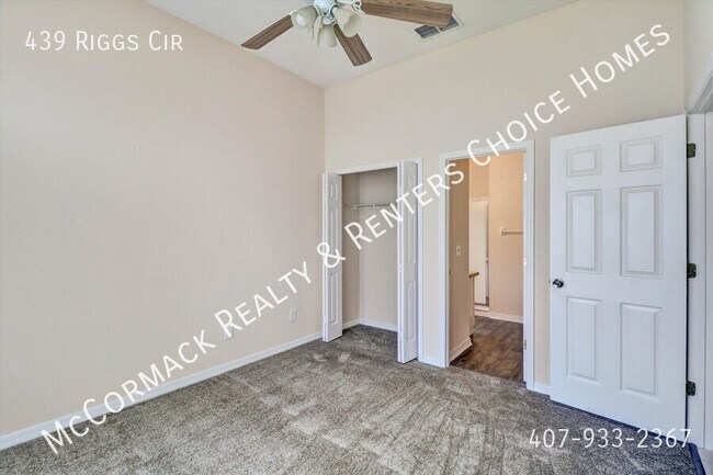 Photo - 439 Riggs Cir