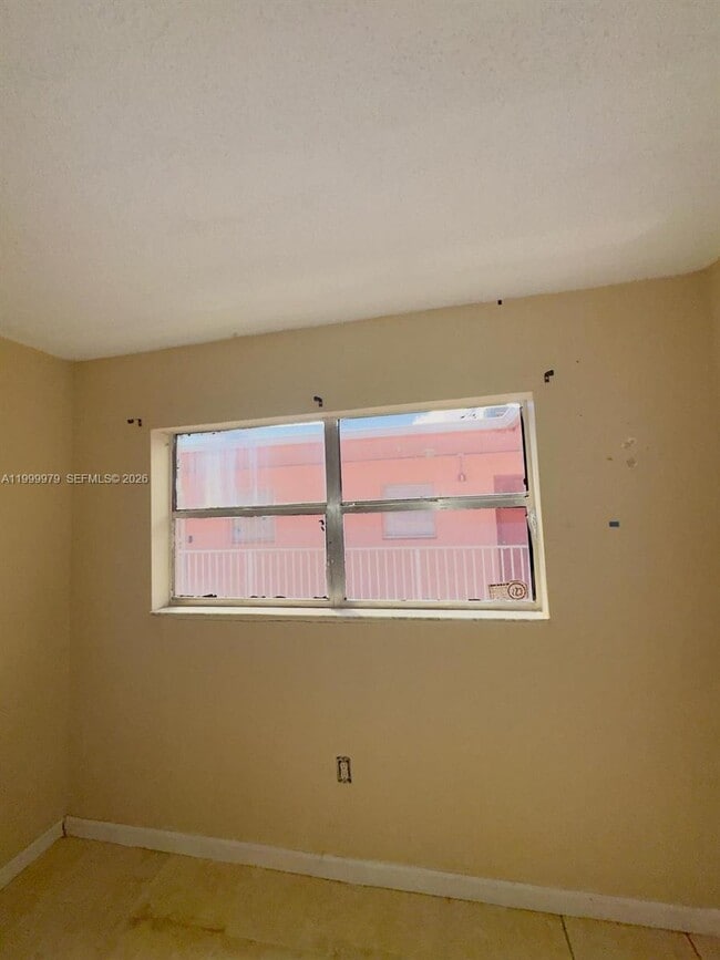 Photo - 19841 SW 114th Ave Unit 310