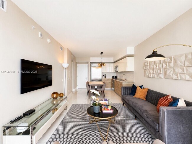 Photo - 1300 Brickell Bay Dr Unit 2307
