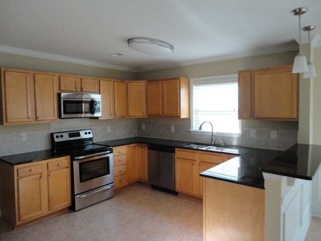 Photo - 5818 Chesridge Ln