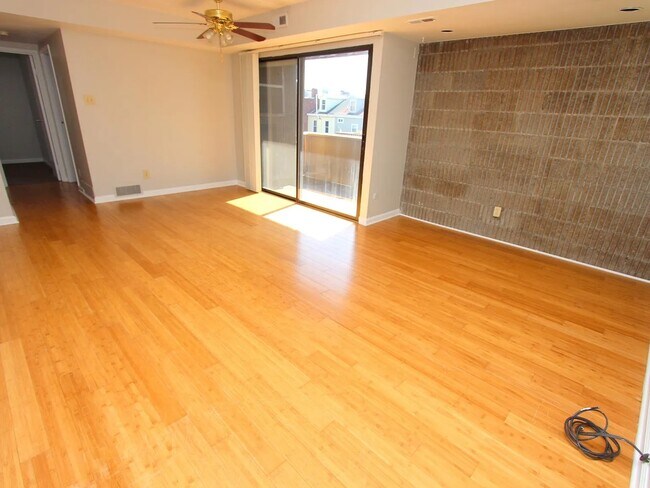 Edmond Square 2-Bedroom Living Room - EDMOND SQUARE