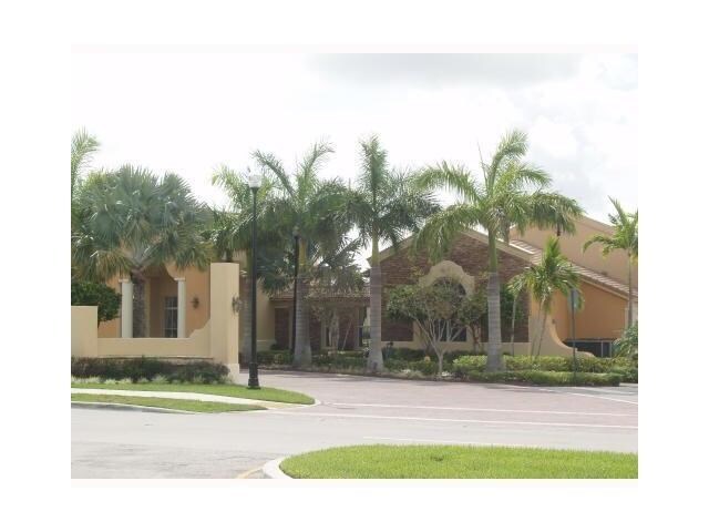 Building Photo - 185 NE Edgewater Dr Unit 5105