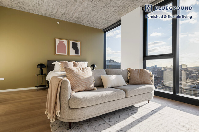 Building Photo - 160 N Morgan St Unit FL11-ID1065 Rental