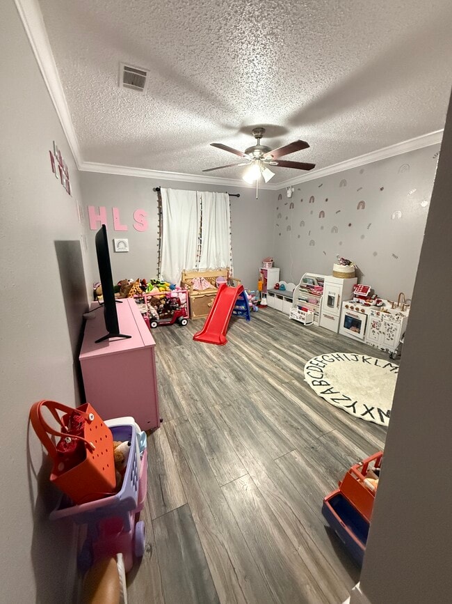 Photo - 204 Dale Ave