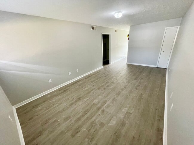 Photo - Pearl Manor