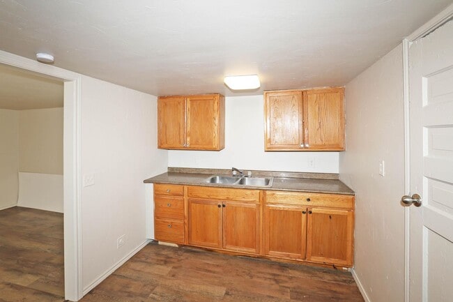 Photo - 4240 SW 10th Ave