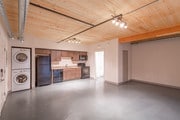 Studio - 480 SF