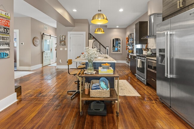 Photo - 746 Terrace Ave