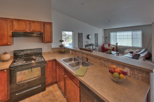 1-bd Kitchen - Northstar Lodge Apartments