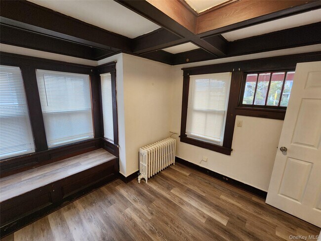 Photo - 37 Jennings Ave Unidad 2