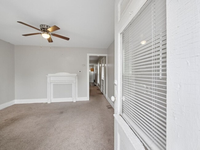 Photo - 15-17 John St Unit 15