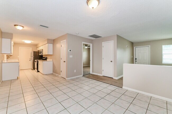 Photo - 19034 Evergreen Rd