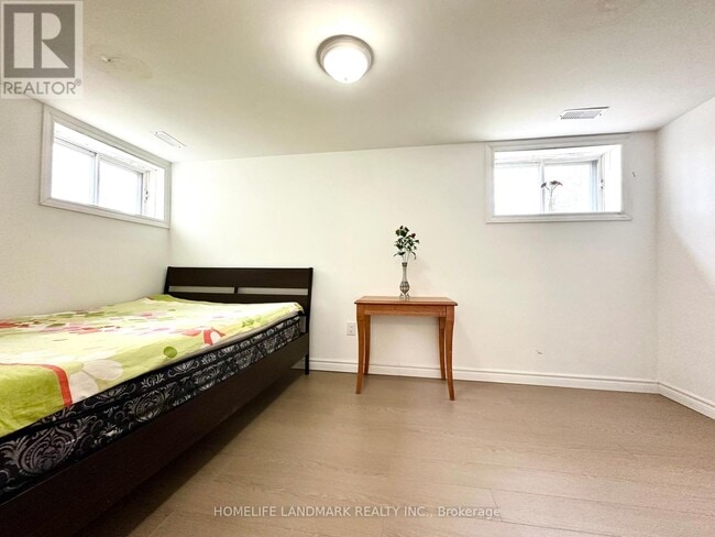 Photo - 46 Verwood Ave