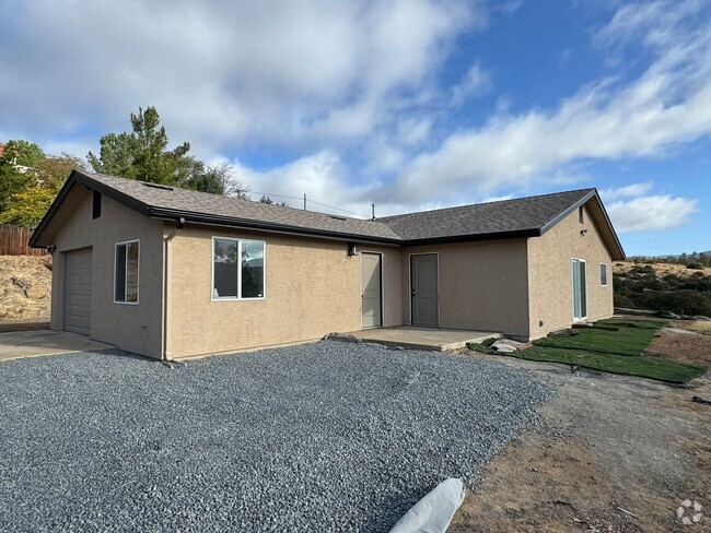 Building Photo - 3BR/2BA detached Home in Alpine for Rent