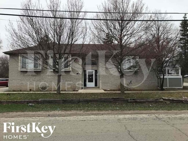 Building Photo - 100 S Dilger Ave