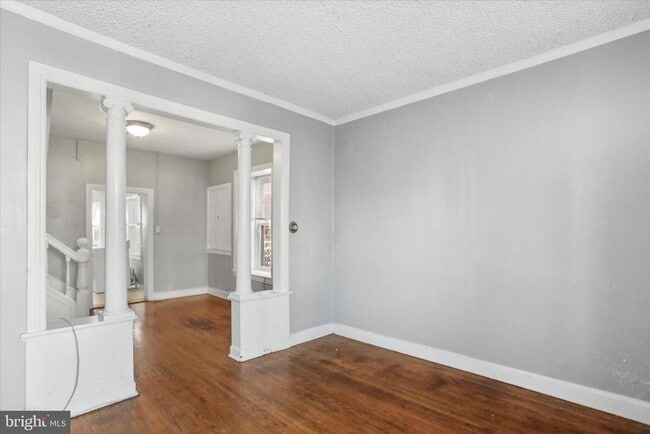 Photo - 135 E Antietam St