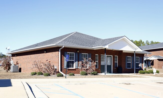 Cottage Park Apartments - Cottage Park Apartments