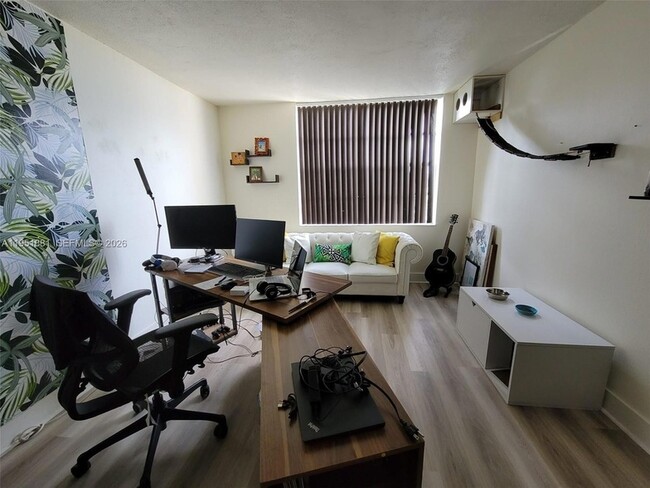 9320 Fontainebleau Blvd Unit 510