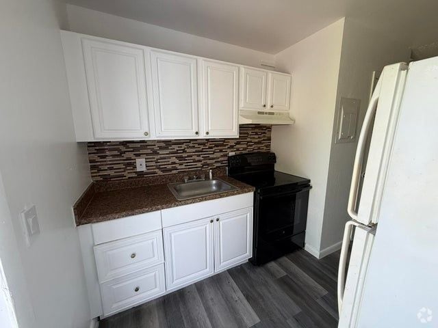 Building Photo - 1019 Henrietta Ave Rental