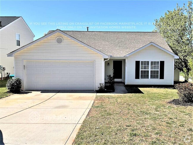 Building Photo - 4835 Hopewood Ln Rental