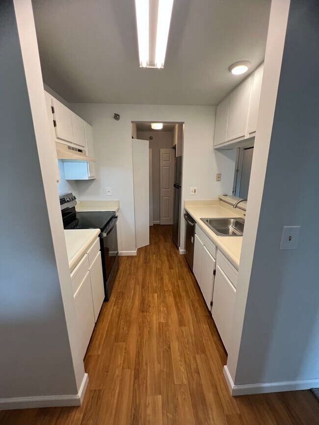 Photo - 125 Glengarry Dr Condo Unit 301