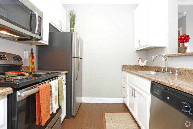 Promontory View Apartments