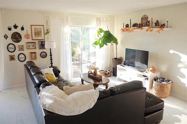 Photo - 10659 Windsor Ct