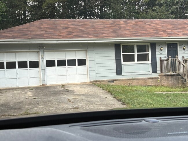 Building Photo - 108 Woodglen Ct Rental