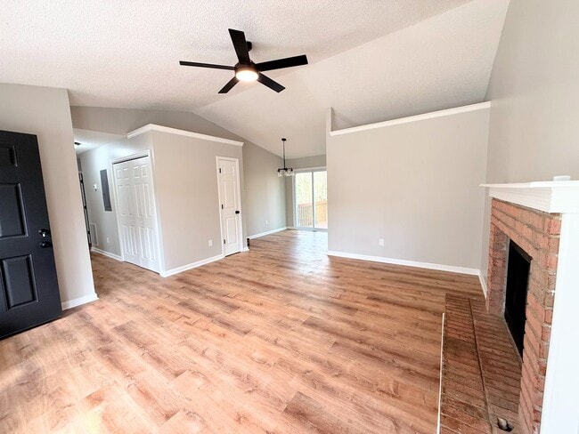 Photo - Located in Carrollton!!!